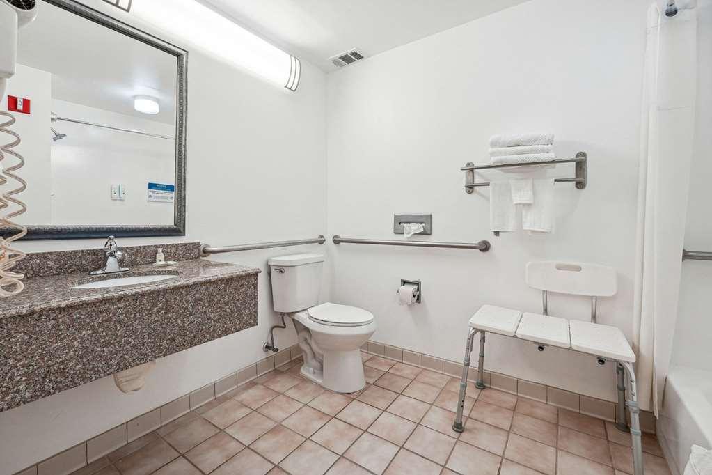 Quality Inn & Suites Dawsonville Habitación foto