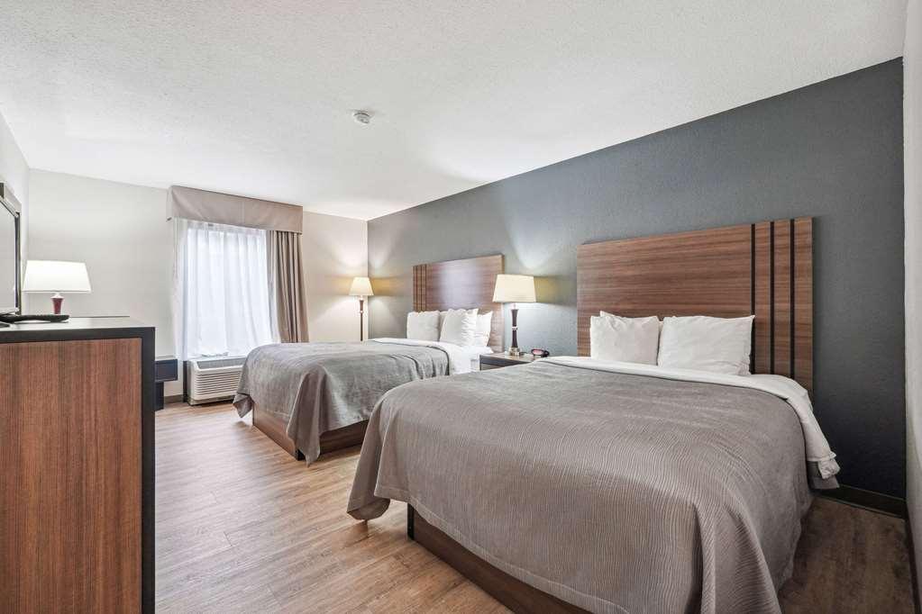 Quality Inn & Suites Dawsonville Habitación foto