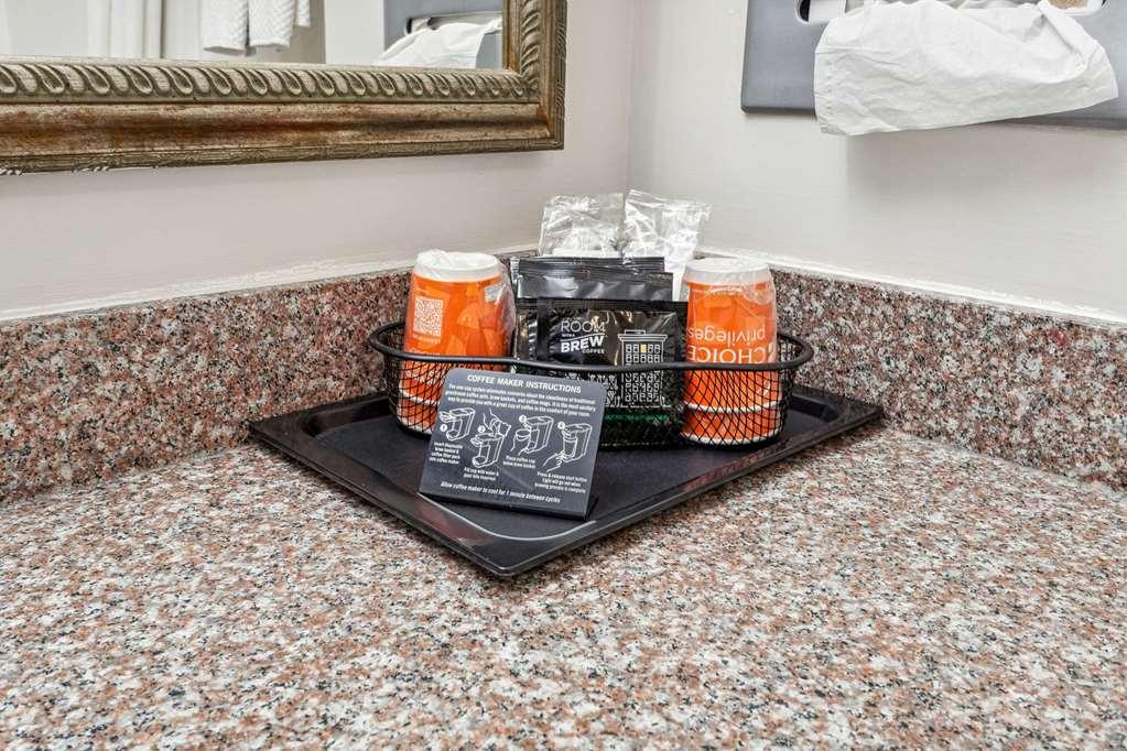 Quality Inn & Suites Dawsonville Habitación foto